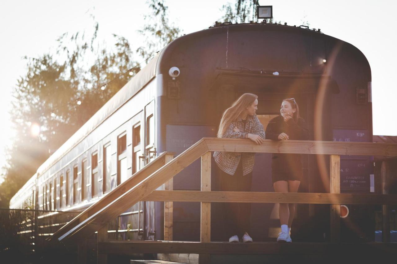Railrooms Traincar Hostel Tallinn Eksteriør billede